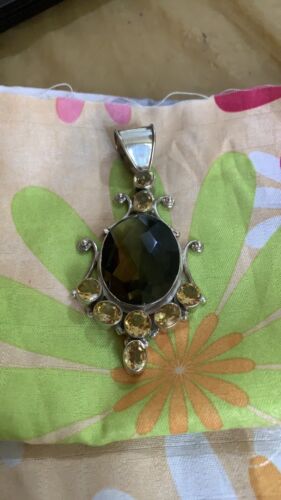 vintage sterling silver pendant