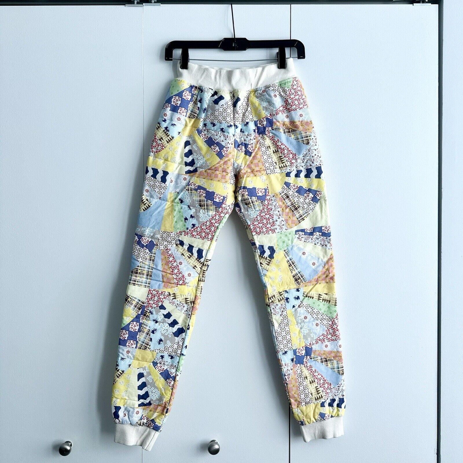 Carleen Quilted Sweatpants in Cheater Fan Print - image 12