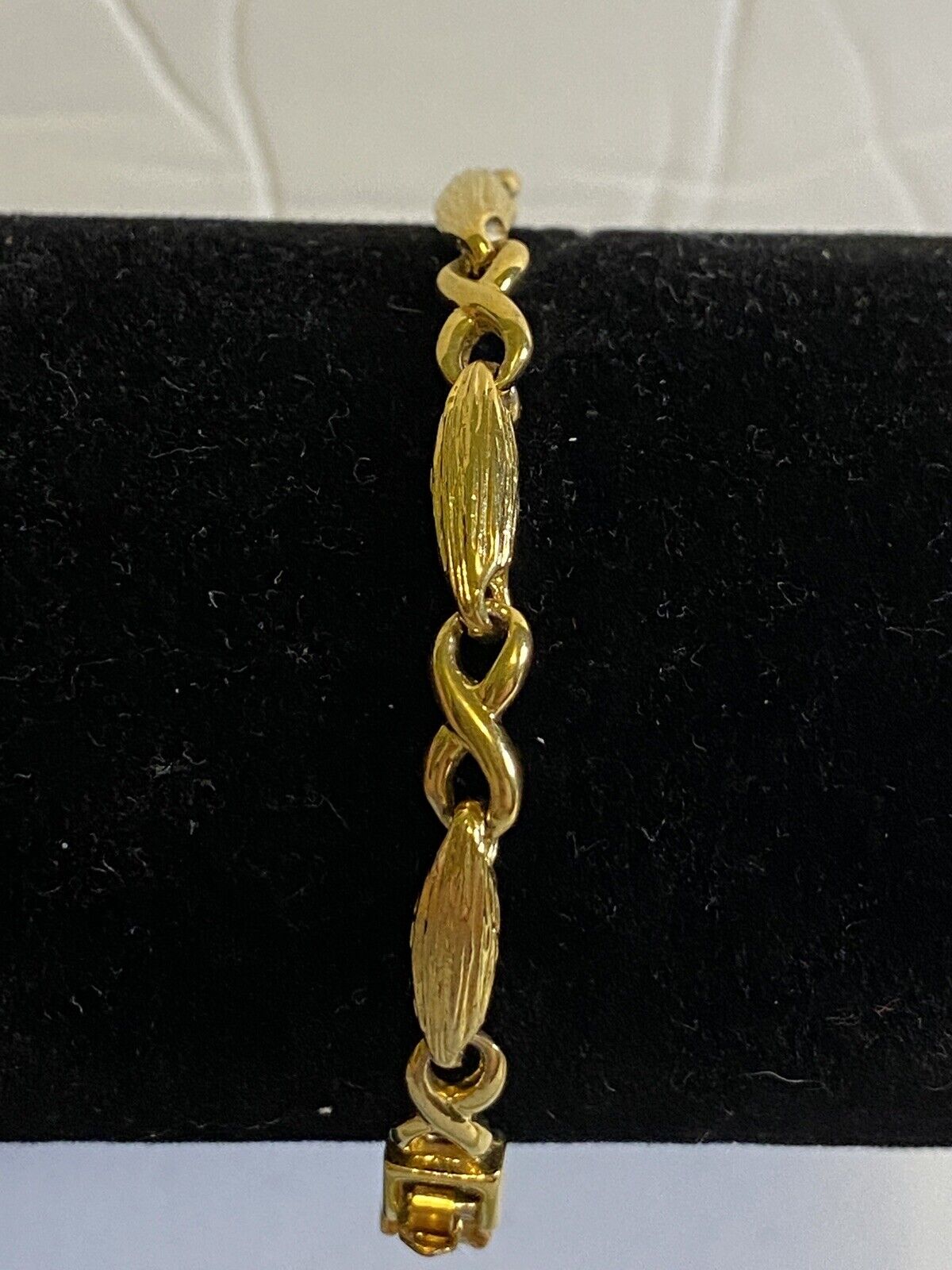 Vintage Napier bracelet gold tone - image 3