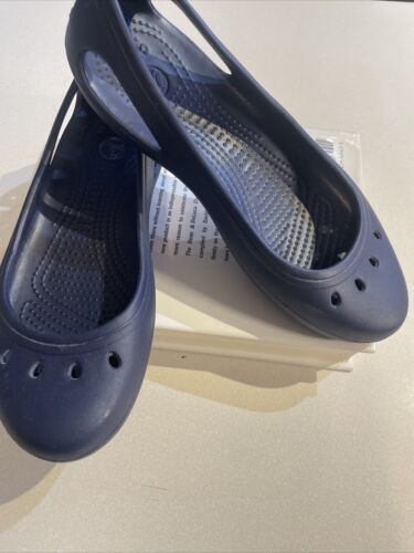 Crocs Ballet Shoe Women's 9 Navy Kadee Comfort EUC