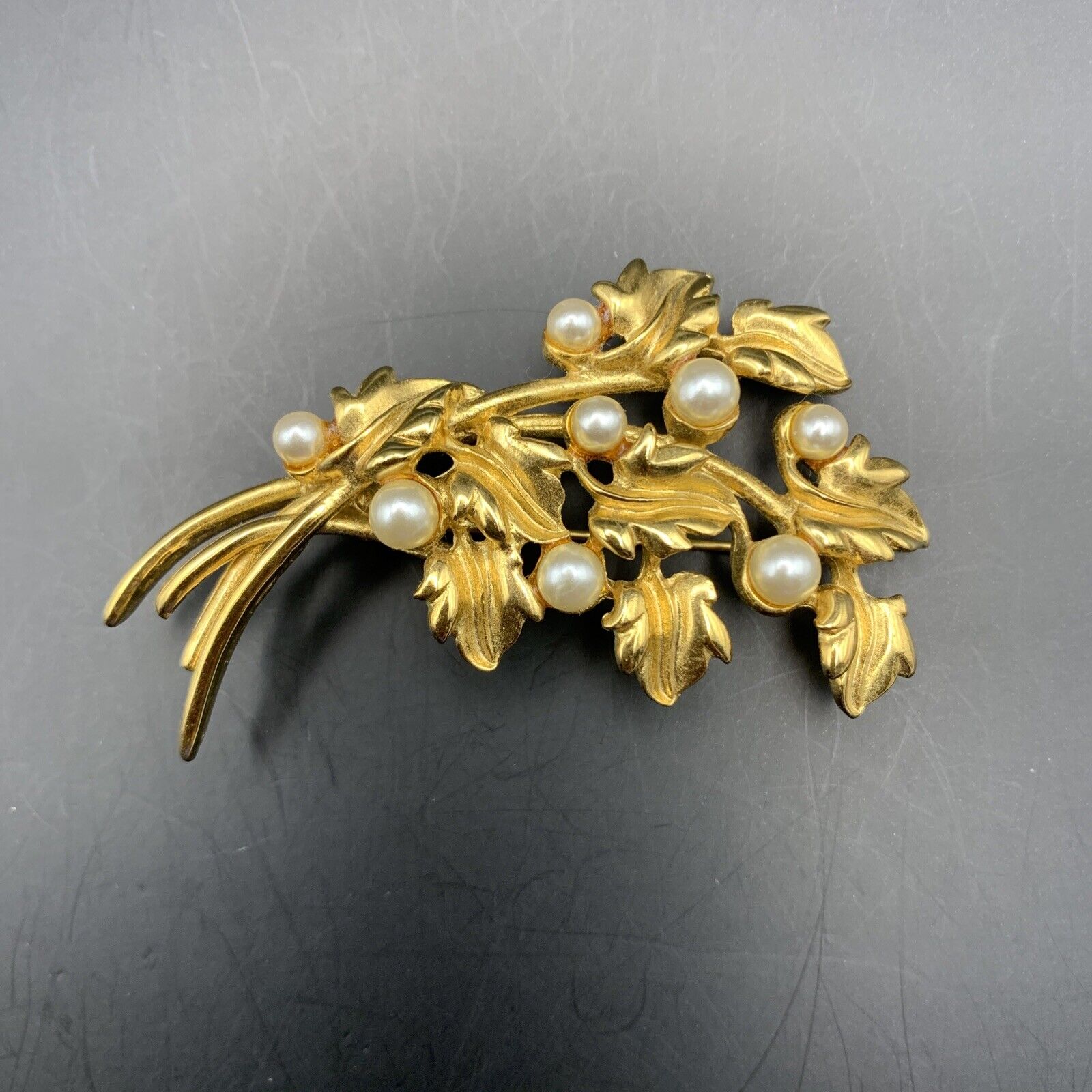 Napier Leaf Brooch Pin Leaves Gold Tone Faux Pear… - image 6