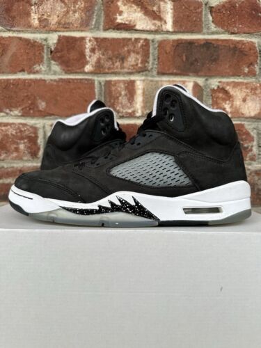 Jordan Retro 5 Oreo - Size 9