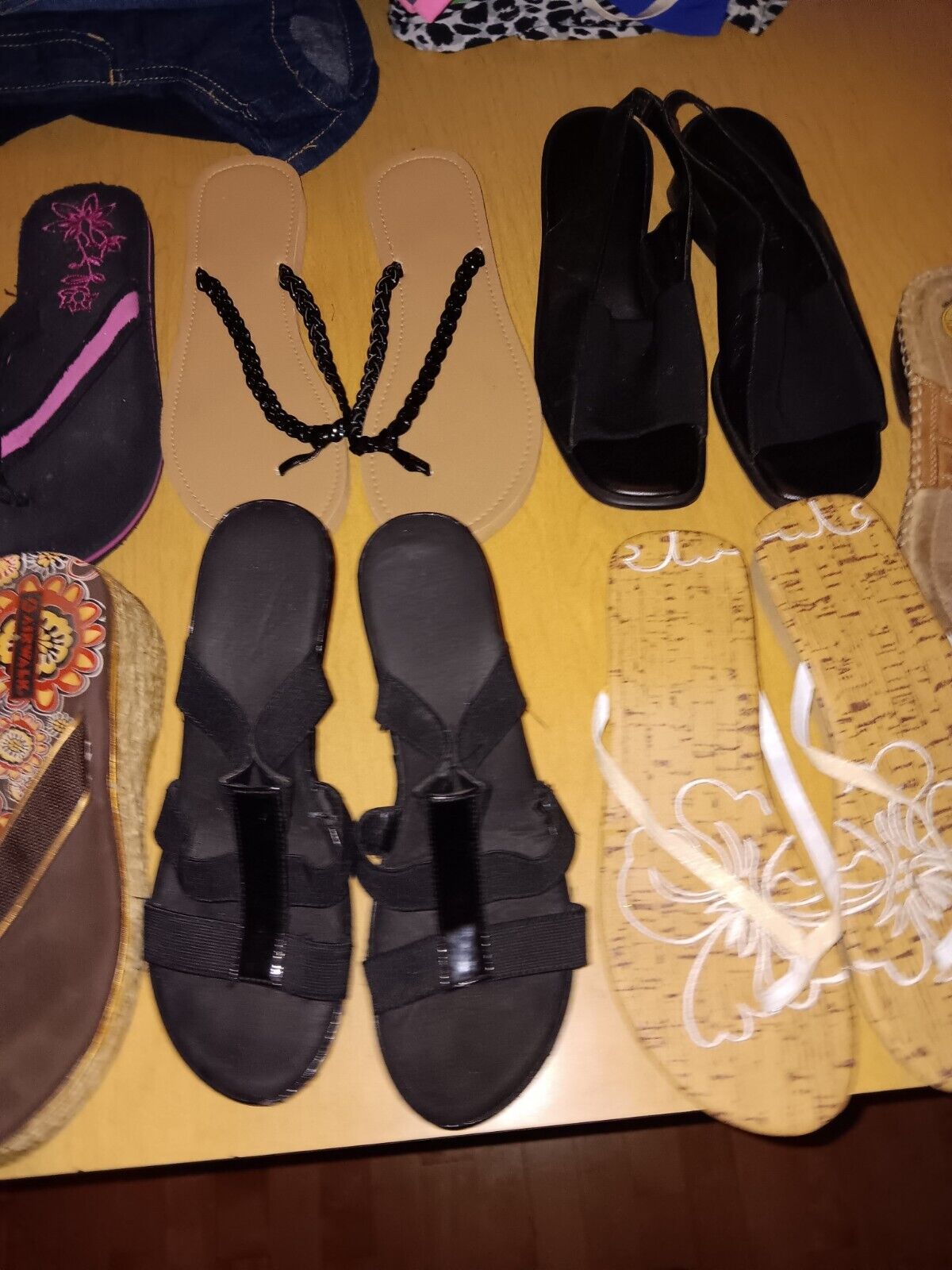 New & Gently Used Lot Of 7 Pairs Womans Sandles S… - image 5