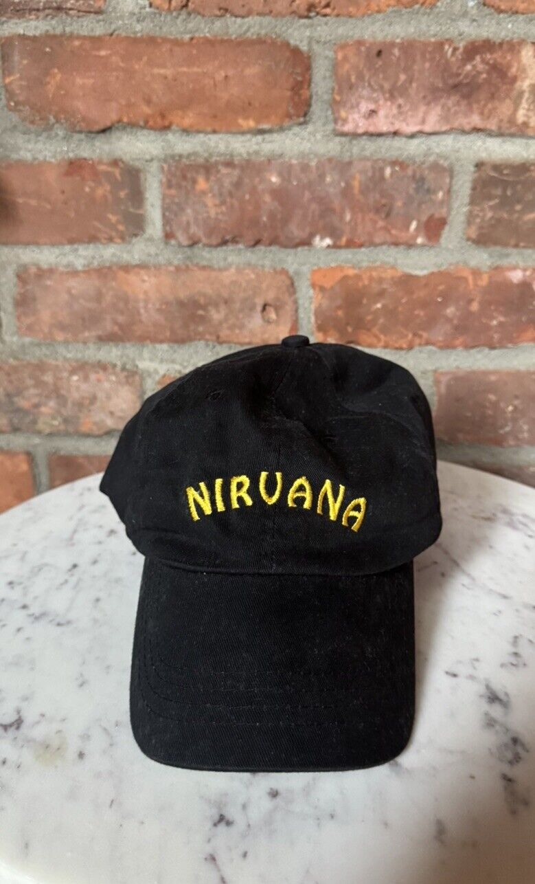 Vintage 90s Nirvana Kurt Cobain Memorial 1967-199… - image 2