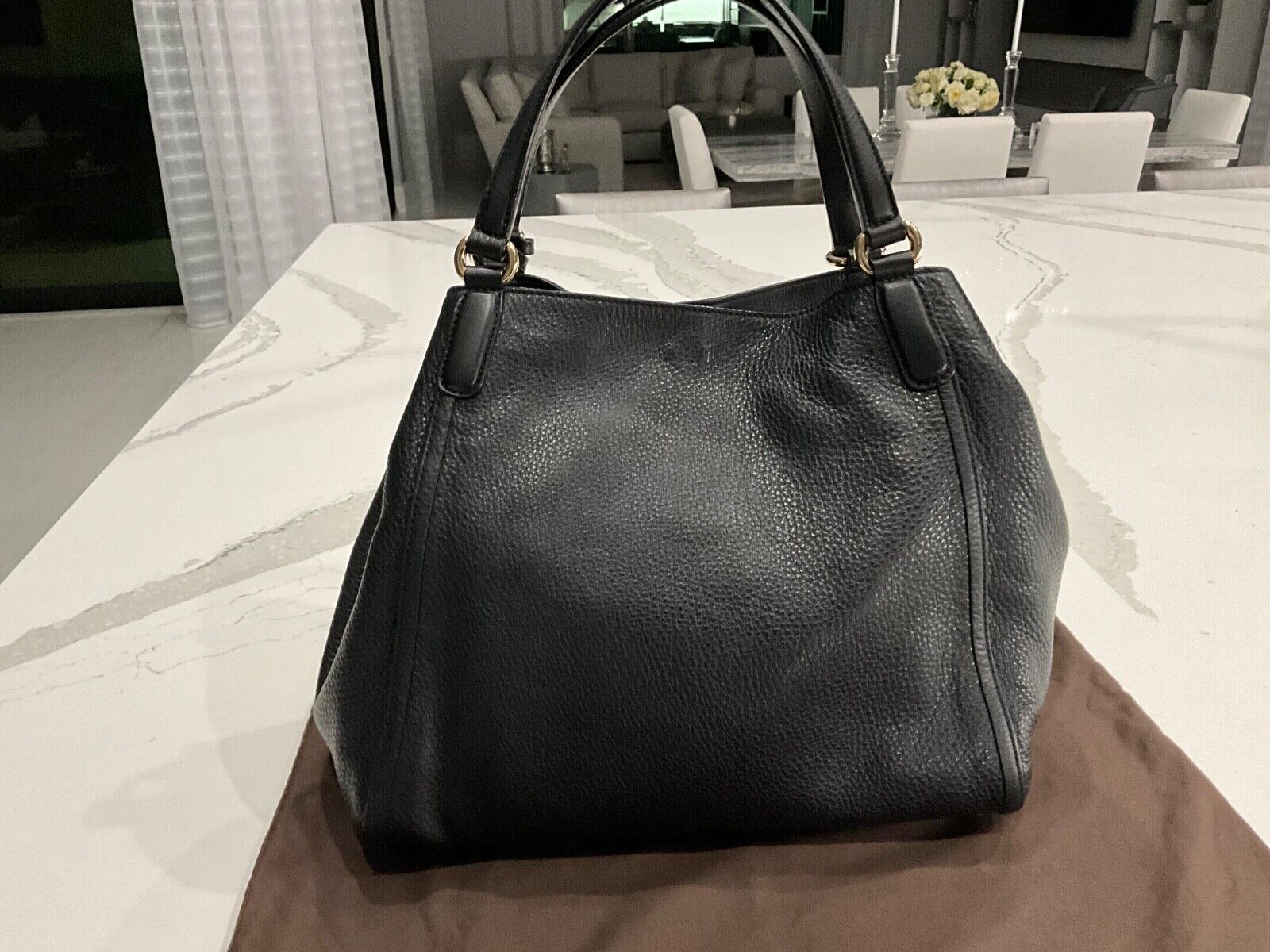 GUCCI SOHO Leather Handbag (GENTLY USED) - image 4