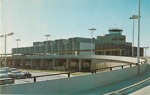 1950s Detroit Metropolitan Airport, Detroit, Michigan Postcard | eBay