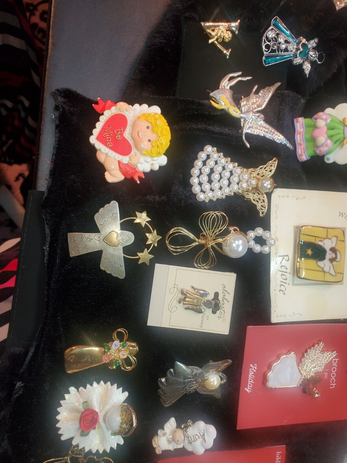 LOT OF 17 ANGELS DECORATIVE BROOCHES/PINS SOME NE… - image 4