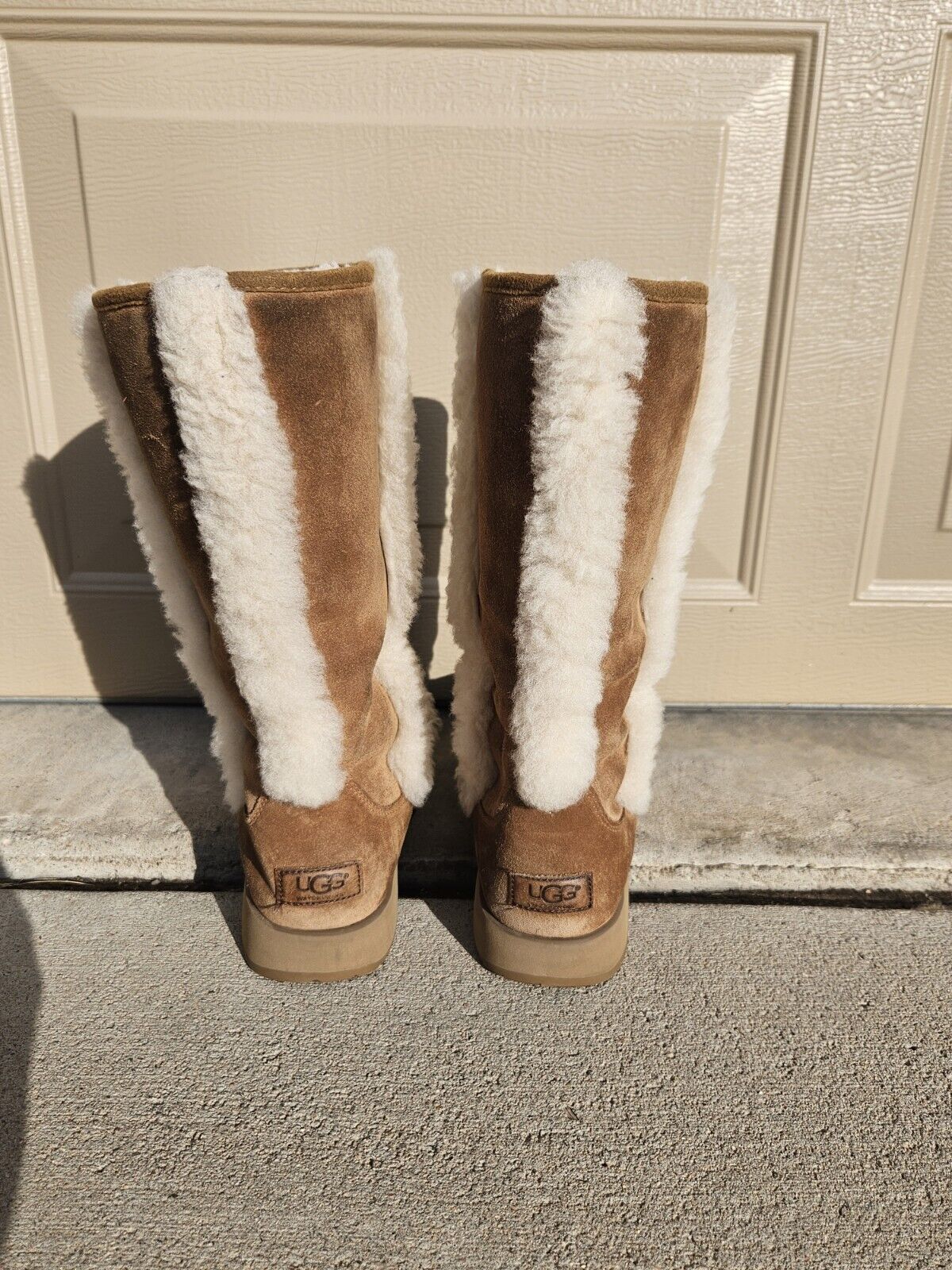 ugg boots size 9 - image 5