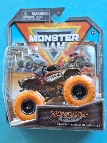 Monster Mutt Rottweiler 🔥 1:64 Monster JAM Trucks BKT chien serie 32 ...