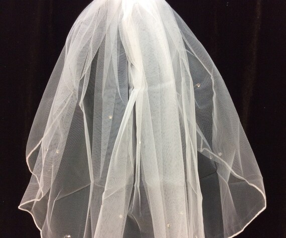 Elegant, Beautiful Tulle Veil, 1 Layer Bridal Vei… - image 8