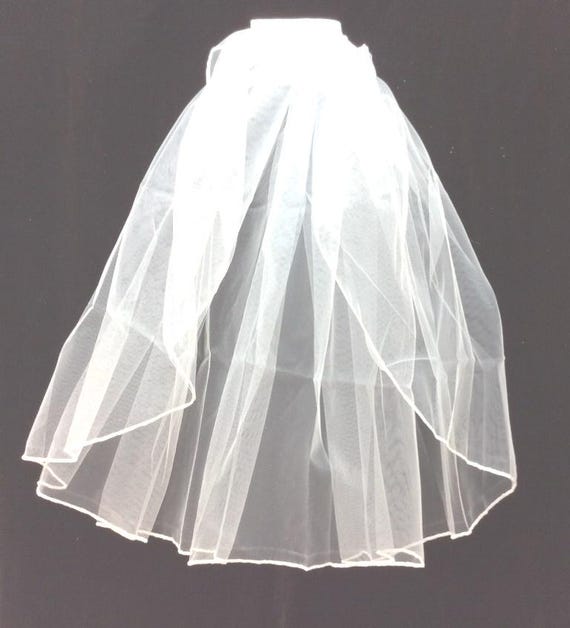 Elegant, Beautiful Tulle Veil, 1 Layer Bridal Vei… - image 2