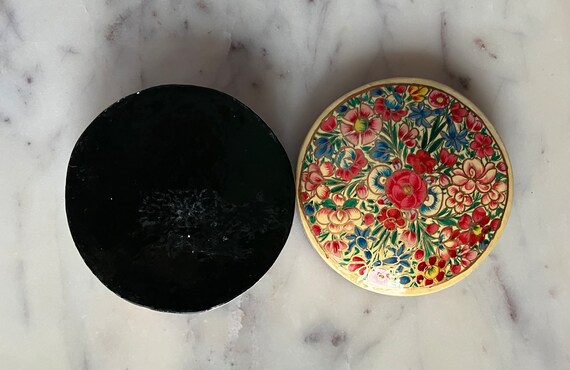 Vintage Hand Painted Floral Trinket Box - image 5