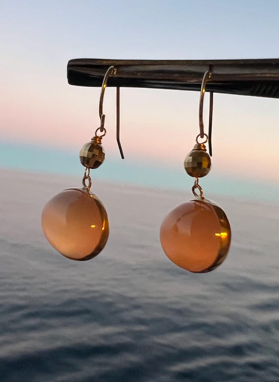 Vintage peach moonstone earrings in 14k yellow go… - image 1