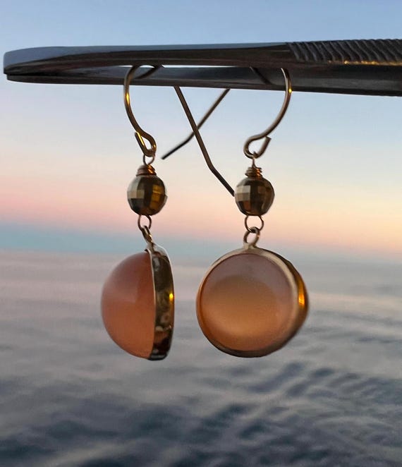 Vintage peach moonstone earrings in 14k yellow go… - image 2