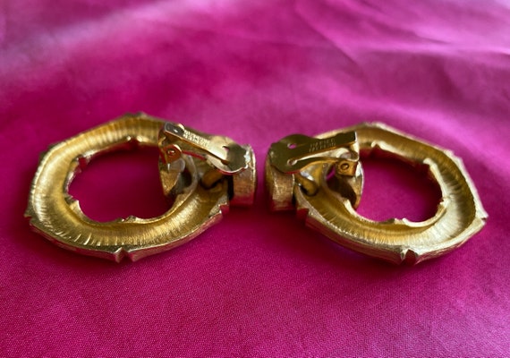 Vintage 80s style NAPIER door knocker earrings ch… - image 8