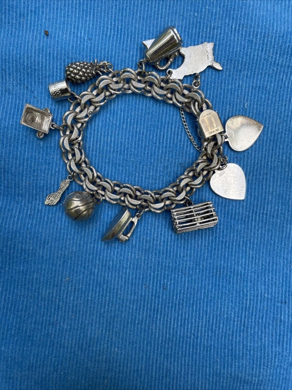 UNIQUE Estate 925 Sterling Silver Charm Bracelet - image 6