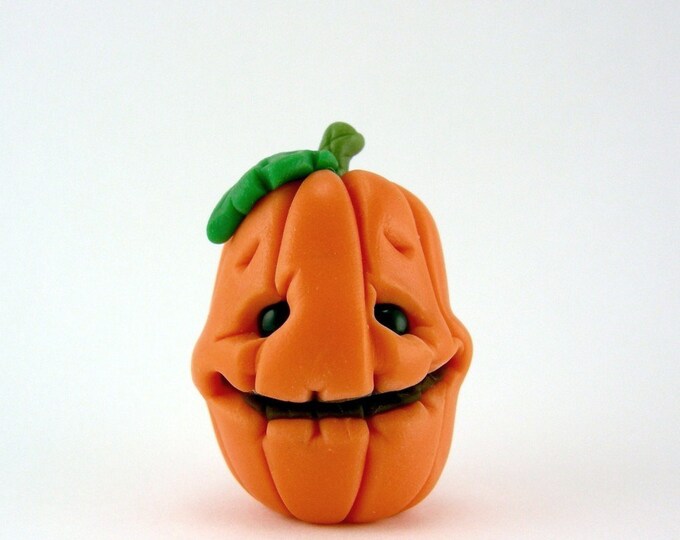 Pumpkin No. 4 / Clay Figurine - Etsy