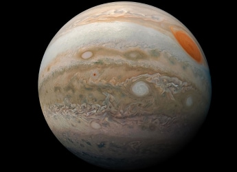 Amateur Astronomer Discovers Unexpected Composition of Jupiter’s Clouds