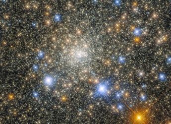 Researchers Spot Unusual, Overmassive Globular Clusters in Ultra-Diffuse Galaxy FCC 224