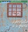 Al otro lado de la puerta by Gary L. Blackwood