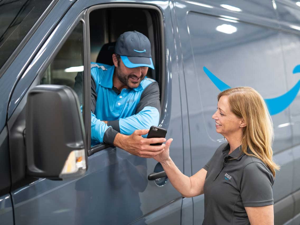 Amazon Quietly Ordered 2 000 Plus Home Delivery Vans