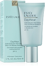 Tonet fugtighedscreme Estee Lauder DayWear Plus SPF15