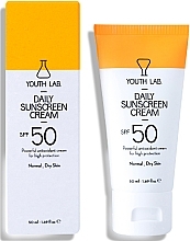 普通肌から乾燥肌用の日焼け止め SPF 50 Youth Lab. Daily Sunscreen Cream SPF 50