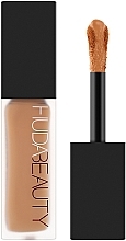 Huda Beauty Fauxfilter Luminous Matte Liquid Concealer Консилер