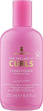 Balsam intens pentru păr ondulat și creț Lee Stafford For The Love Of Curls Conditioner