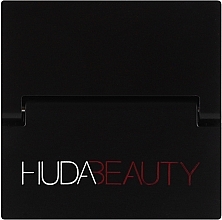 Huda Beauty Baby Bake Пудра рассыпчатая