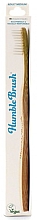 מברשת שיניים במבוק למבוגרים  The Humble Co. Adult Medium White Toothbrush