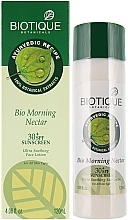 Loção de proteção solar, branqueadora e nutritiva Biotique Bio Morning Nectar Lightening & Nourishing Lotion Spf 30