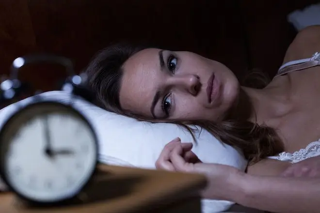 Kenapa kamu bangun jam 3 pagi? Penyebab insomnia