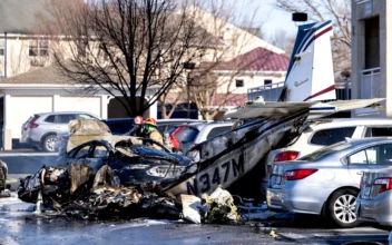 Small Plane Crashes Near Pennsylvania Airport and All 5 Aboard Taken to Hospitals