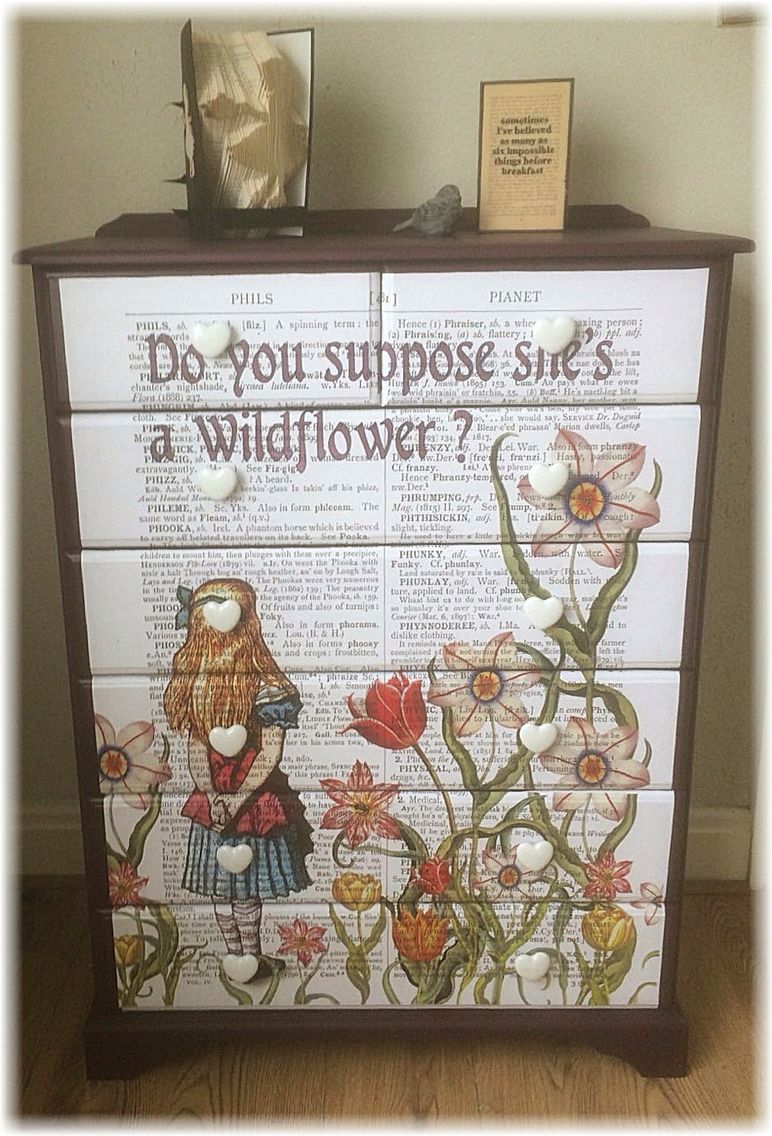 Pin by Kristina on Alice in Wonderland Bathroom | Whimsical ...