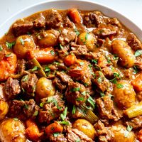 Dutch Oven Beef Stew Recipe with Lipton Onion Soup Mix