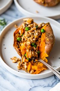 Inspired by my Shepherd's Pie, I made an easy and healthy, loaded sweet potato topped with ground turkey shepherds pie filling – it came out great! #shepherdspie #sweetpotato #groundturkey #easydinner #healthyrecipes #weightwatchers #dinner