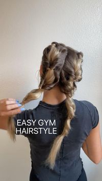  

EASY GYM HAIRSTYLE 💗

SHOP MY LOOKS: https://www.liketoknow.it/amandapinkel

INSTAGRAM: https://www.instagram.com/amandapinkel/

YOUTUBE: https://youtube.com/channel/UCPCammwpIs3h_5D8rCWscbg

TIK TOK: https://vm.tiktok.com/ZM8q7pDup/

BLOG: www.amandapinkel.com

AMAZON STOREFRONT: https://www.amazon.com/shop/amandapinkel

DISCOUNT CODES:
 • ✨HAIR TIES: “AMANDAPINKEL” for 25% off - https://gimmebeauty.com/?dt_id=39628&discount=AMANDAPINKEL
 • ✨ HAIR VITAMINS: “AMANDAP15” for 15% off - https://us.jshealthvitamins.com/products/jshealth-hair-vitamin-60-capsules?utm_source=USMicroTalent&utm_medium=AmandaPinkle
 • ✨DRY SHAMPOO: “AMANDAPINKEL10” for 10% off - https://www.mchel.co/#a_aid=amandapinkel 
 • ✨ BODY PRODUCTS: “APINKEL” - https://necessaire.com/apinkel

✨ GIGI PIP HATS: “AMANDA15” f