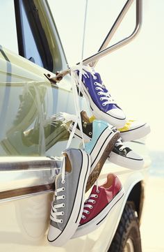 Converse Cute Converse, All Stars Converse, Travel Shoes, Kinds Of Shoes, Star Sneakers, Converse Sneakers, Crazy Shoes, Converse Chuck Taylor All Star, Converse All Star