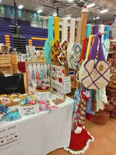 there are many items on display at this market