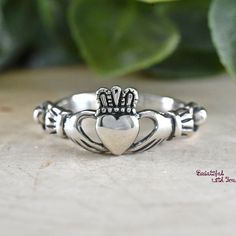 Metal Material: 925 Sterling Silver Metal Stamp: 925 Finish: Rhodium Plated for Tarnish Resistance to Maintain its Original Shine. Face Height:9 mm Band Width :2 mm More Designs Available: https://www.etsy.com/shop/BeautifulWithYou/search?search_query=claddagh&order=date_desc&view_type=gallery&ref=shop_search - Our Sterling Silver Rings Exhibit an Elegant and Luxurious Look at an Affordable Price - Rhodium Plated for Tarnish Resistance to Maintain its Original Shine. It comes with a Celtic Claddagh Ring, Claddagh Ring Wedding, Silver Claddagh Ring, Mens Skull Rings, Irish Rings, Irish Claddagh, Celtic Ring, Claddagh Ring, Ring Heart