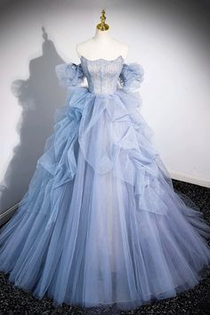 Ball Gown Floral, Blue Ballgown, Gown Floral, Multi Way Dress, Cool Dresses, Blue Ball Gowns, Pretty Quinceanera Dresses, Dress Ball Gown, Junior Prom