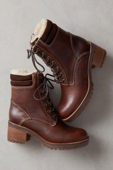 Luxury Classic Work Boots, Luxury Brown Casual Lace-up Boots, Luxury Classic Brown Work Boots, Luxury Classic Lace-up Boots For Work, Work Attire Winter Boots, Womens Brown Fall Boots, Womens Brown Boots 2022, Womens Heeled Brown Ankle Boots, Women Leather Dress Boot