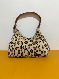 zebra pattern bag-Women  Sheepskin Handbag -Real sheepskin Fur Handbag-Fur Handbag-Fashion Bag-Christmas day gift- black yellow bag %100 Genuine sheepskin  Made from a beautiful soft shearling and leather, this bag is perfect for everyday use. Great as an evening bag, but also a perfect size for everyday essentials - fits a water bottle, wallet, phone and keys plus quite a few more extras.   Can be used as a shoulder bag as seen in these images - or as a cross body purse    Warm,soft,cozy and  b Brown Shoulder Bag With Animal Design For Daily Use, Brown Animal Design Shoulder Bag For Daily Use, Animal Design Tote Shoulder Bag For Daily Use, Handheld Shoulder Bag With Leather Handles, Daily Use Animal Design Tote Shoulder Bag, Daily Use Animal Design Pouch Shoulder Bag, Leopard Print Rectangular Satchel For Shopping, Leopard Print Pouch Shoulder Bag For Daily Use, Leopard Print Rectangular Shopping Bag