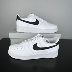 New Nike Air Force, Nike Boots, Black And White Nikes, White Nike Shoes, Black Nike Shoes, Personalized Shoes, Nike Air Shoes