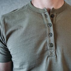 All-day, every day step it up from a tee shirt, shirt! The Reyes four button Henley will keep you looking sharp. Soft, durable & effortlessly looks great no matter how you style it. At 8oz this is no lightweight. Double stitched seams for vintage, timeless quality. True to size with a tailored shoulder and arm and a bit of extra length in the body. Wear your normal size for a tailored fit or you can size up for a more relaxed fit. We knit this shirt to have a bit more weight and structure to imp Best Jeans, Natural Style, Los Angeles California, Looks Great, Tee Shirt, Every Day, Matter, Tee Shirts, Relaxed Fit