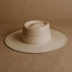 "Introducing the Oaxaca hat, a stunning addition to the Sandoval summer collection. This exquisite sun hat for women is skillfully handcrafted in México using high-quality palm straw, ensuring both durability and a luxurious feel. The straw hat's natural, light-colored design makes it a perfect match for any beach outfit. This isn't your typical flimsy straw hat - it's a gorgeous statement piece that will elevate any sunny day look. Don't miss out on this must-have straw hat for women from Sandoval's summer collection. * Handmade in México by artisans * Made from natural materials * 5-star rated model * Etsy's pick: selected by Etsy's style and trend editors SIZE: MEDIUM Medium (M) = head circumference of 56 - 58.5cm HOW DO I KNOW MY SIZE Discover your size with a measurement tape. Positio Wide Brim Toquilla Straw Panama Hat For Garden Party, Toquilla Straw Wide Brim Panama Hat For Garden Party, Flat Brim Toquilla Straw Hat For Garden Party, Flat Brim Toquilla Straw Sun Hat For Garden Party, Flat Brim Panama Hat For Garden Party, Bohemian Flat Brim Panama Hat For Garden Party, Garden Party Panama Hat With Flat Brim, Adjustable Wide Brim Panama Hat For Garden Party, Flat Crown Hats For Summer Beach