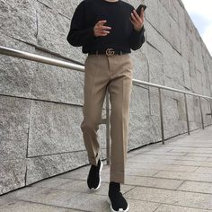 Eboy Aesthetic Outfits Men Black, Eboy Aesthetic Outfits Men, Eboy Aesthetic Outfits, Highsnobiety Fashion, Aesthetic Outfits Men, Best Mens Fashion, Mens Fashion Classy, Future Fashion, Mens Winter Fashion