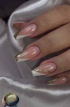 White Nails With Gold, Nails With Gold, Nude Nail Designs, Fancy Nails Designs, Gold Nail