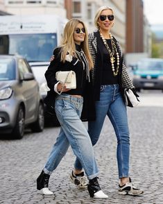 Gitta Banko on Instagram: “#chanellover #twinning @verenakerth @couture2nd Ad / Werbung Captured by @streetstyleshooters” Neutral Jacket, Chanel Lover, Trending Ideas, Design Your Life, Fall Jeans, Wide Trousers, Jean Trends, Street Fashion Photography